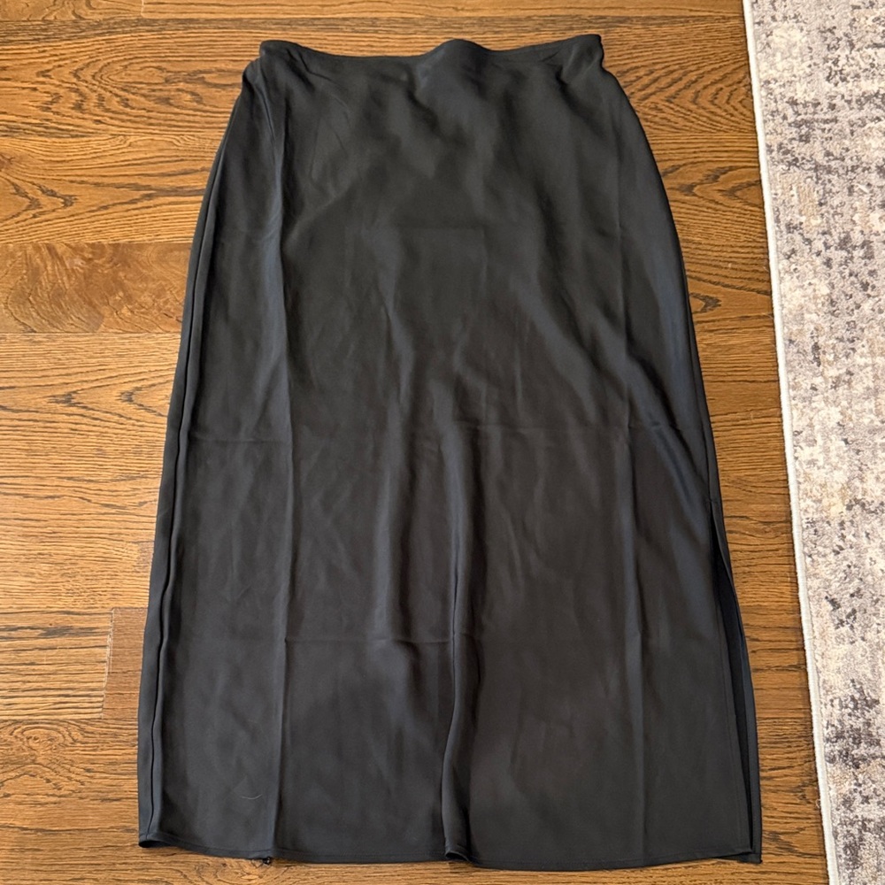 Old Navy Classic Black Maxi Skirt